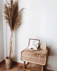 Salah satu marketplace terbaik untuk mendapatkan perlengkapan dekorasi rumah yang murah namun berkualitas adalah jakmall.com. Jenuh Dengan Suasana Kamar Yuk Dekorasi Kamarmu Dengan Rekomendasi Online Store Yang Jual Berbagai Furniture Dan Dekorasinya Facetofeet Com