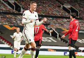 Edin džeko, latest news & rumours, player profile, detailed statistics, career details and transfer information for the as roma player, powered by goal.com. Roma S Edin Dzeko Scores His Sixth Goal At Old Trafford But His Finish Counts For Little Ali2day
