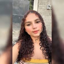 Andrea Nicol's Instagram, Twitter & Facebook