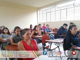 Alcaldía de El Pangui a ajouté une...