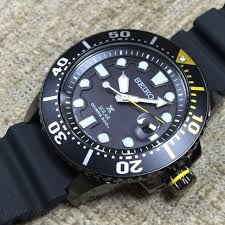 Seiko approached the topic of diver's watch responsibly and uncompromisingly from the beginning, recognizing that human lives might depend on the functionality of such a timepiece, and considered the diver's watch as a business unit that made developments later. Seiko Prospex Sne441 Review A Dive Watch For Everyday