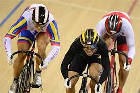 Beliau dikejarkan ke hospital selepas mengadu sakit di bahagian rusuk da. London Olympics Size Doesn T Matter For Malaysia S Pocket Rocket Olympics News