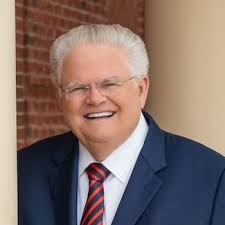 John charles hagee chooses to follow his dream as a pastor and make the best out of it. John Hagee Hagee Ministries Bio Wiki Age Height Family Net Worth