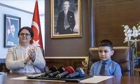 Son dakika aile bakanı haberleri de dahil olmak üzere toplam 25 haber bulunmuştur. Hahdxxvdubgamm