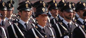 12 posti al personale della polizia di stato appartenente al ruolo degli ispettori, nonché al ruolo direttivo ad esaurimento Nuovo Concorso Per L Assunzione Di 1 515 Allievi Agenti Della Polizia Di Stato Polizia Di Stato