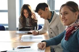Reamintim că rata de promovare înregistrată la prima sesiune a examenului de bacalaureat din acest an a fost de 43,15% (după soluţionarea contestaţiilor). Bacalaureat 2018 Inscrierile Pentru A Doua Sesiune De Bacalaureat Incep MarÅ£i Antena 3