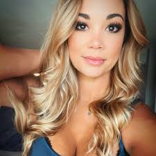 Ashlee Brooke (@heyashleebrooke) • Instagram photos and videos