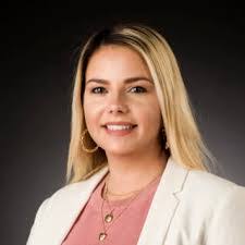 Karen Dinkel's Instagram, Twitter & Facebook