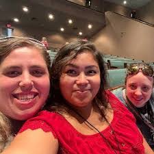 Amanda Tressler's Instagram, Twitter & Facebook