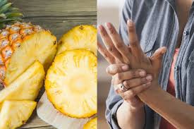 Buah nenas banyak dijumpai di indonesia, buah ini juga sangat lezat bila dibuat menjadi minuman jus buah. Ini 6 Manfaat Buah Nanas Madu Salah Satunya Mengurangi Nyeri Artritis Semua Halaman Intisari
