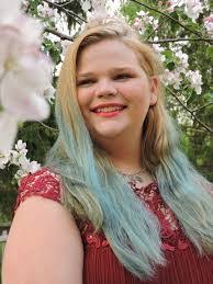 Kaylee Sharp's Instagram, Twitter & Facebook