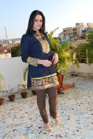 Mona Singh 15 Photo S Of Super Hot Unseen Bikini Swimsuit Pics Wallpapers Photo Tadka Feb 08, 2019, 02:14 pm ist. super hot unseen bikini swimsuit pics
