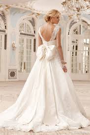 In my london studio, brides are definitely moving away from shrugs and boleros this year. Top 100 Most Popular Wedding Dresses In 2015 Part 1 Ball Gown A Line Bridal Gown Silhouettes Wedding Inspirasi