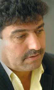 LIEVER GELUKKIG DAN HOOGLERAAR