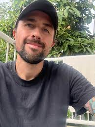 🌊 Calling All Coastal Enthusiasts! 🐚 Hi everyone! I run a weekly email  newsletter called Coastal Catch Ups