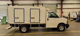 The Difference Between a Refrigerated Truck and a Freezer Truck