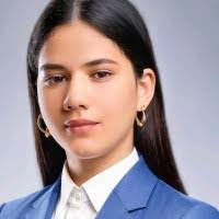 Laura Recio's Instagram, Twitter & Facebook