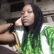 Bruno Mars and Rosé at the MAMA Awards with Trophies and pizza! 🤍🖤