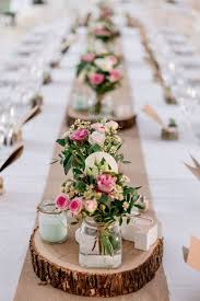 La décoration de salle de mariage champêtre vous pouvez vous imaginer pleinement dans un décor champêtre pour le plus beau jour de votre vie ! Les Plus Belles Idees Deco Pour Un Mariage Champetre Mariee Fr