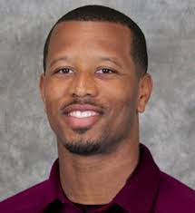 Niko Brown's Instagram, Twitter & Facebook