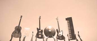 However, singing praise of the prophet or the ahlul bayt that is sung with a good tune but is not in ghinã' form is without problem. Is Music In Islam Forbidden Salamislam