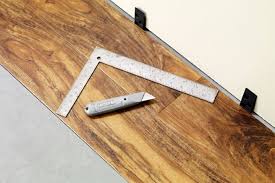 Vinyl flooring installation the easy way. Luxury Vinyl Flooring Installation