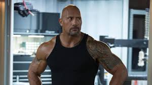 Mit krafttraining, gesunder ernährung und diät zum traumkörper! The Rock Hautnah Dwayne Johnson Kundigt Eigene Convention An