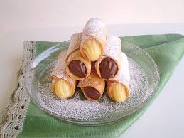 La sentite già l'aria di festa? I Dolci Del Cilento Cannoli Pastorelle E Scauratielli Cilentomag