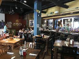 Puckett S Grocery Puckett S Is Located Across From The Tennessee Aquarium At 2 West Aquarium Way Chattanooga Restaurants Southern Restaurant Cool Restaurant