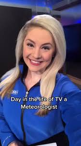 Behind the scenes of getting ready as a TV Meteorologist! 🌦🎥📺tvnews  #meteorologist #womeninstem #seattle #fyp #science #tv