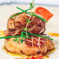 Foie Gras With Bacon And Passion Fruit Sauce Posted By Aurino Borges Neto Via The Truefoodies App Fortruefoodiesonly Dish By Foodie Fruit Sauce Wine Recipes