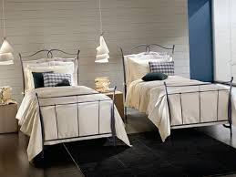 Ferforje Yatak Karyola Ve Yatak Basliklari Ile Dayanikli Yataklar Dekoloji Ev Dekorasyon Fikirleri Blogu 2020 Karyola Yatak Yatak Basliklari