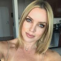 Brianna Phelps's Instagram, Twitter & Facebook