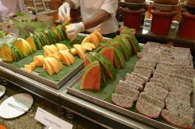 Puasa ramadhan memiliki rentang waktu dimana seseorang bisa mengakhiri atau membatalkan puasanya atau yang lebih dikenal dengan berbuka puasa. Fruits Picture Of Concorde Hotel Shah Alam Tripadvisor