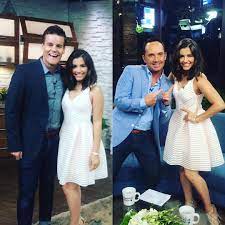 She is the daughter of mandy teefey and ricardo gomez. Selena Gomez Filme Èi Emisiuni Tv