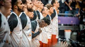 Dennis schröder is a german professional basketball player for the los angeles lakers of the national basketball association. Schroder An Orphan Skater Lover Of Gold And Mayonnaise