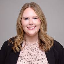 Lorena Massey's Instagram, Twitter & Facebook