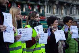 Retrouvez des témoignages de victimes de violences conjugales, des décryptages d'experts et toute l'actu des associations et des. Violences Faites Aux Femmes On Ne Peut Plus Se Contenter De Bricoler Ni De Gerer L Urgence