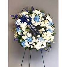 Order and send funeral tribute sympathy flowers online to funeral homes in wellington city. Sympathy And Funeral Wreaths Hearts And Crosses Peotone Florist Blooming Envy Local Flower Delivery Peotone Il 60468