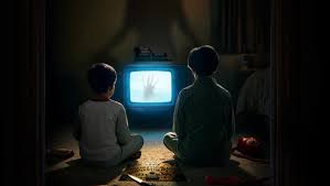 'No dejes a los Niños Solos': Quién es quién en el nuevo thriller mexicano