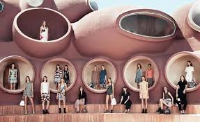 An unconventional palace overlooking the bay of cannes. Dior Checks Into Pierre Cardin S Cannes Summer Residence For Cruise 2016 Wallpaper