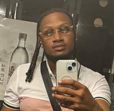 It's my man bday! So you know it's my bday too 🥳🥳 A long paragraph ain't  needed! I love you Tony Rich! Been loving you. Always will love you ❤️  HAPPY BIRTHDAY!