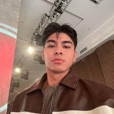 Jed Prince's Instagram, Twitter & Facebook