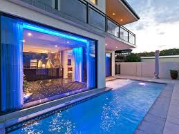 La maison case da sogno© vi apre le porte di una meravigliosa villa sulle colline di prato nord la villa è libera su 4 lati, disposta su 3 livelli per un totale di 400mq oltre 2.000mq di parco circostante con annessa splendida piscina. Piscine Da Sogno Casa It