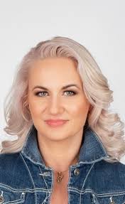 Nail Salon Professionals in Gshshs, AZ