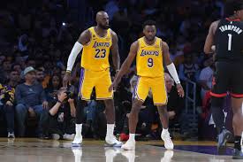 What happens to Bronny James with LeBron the Lakers?