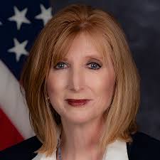 NSWC PCD deputy human resource director receives achievement medal > Naval  Sea Systems Command > News