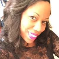 Amanda Diggs's Instagram, Twitter & Facebook