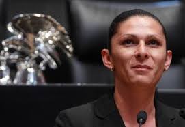 20 years later, he has to go back to his home country as the new heir of his family's cartel. Ana Gabriela Guevara Atleta Mexicana Bcc Conferenciantes