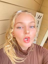 sarah (@SarahGhormley)